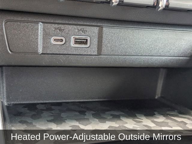 Used 2023 Chevrolet Colorado Trail Boss w/ Technology Package image 24