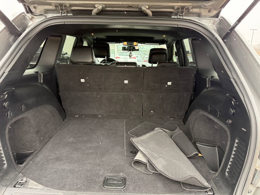 Used 2016 Subaru Legacy 2.5i Premium image 3