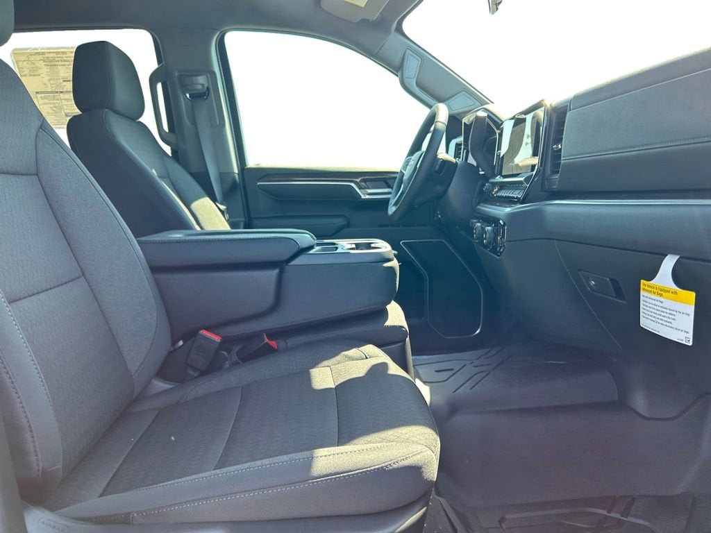 New 2026 Chevrolet Silverado 1500 LT w/ Safety Package RWD image 17