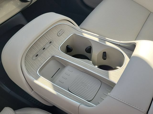 New 2026 Hyundai Palisade Calligraphy AWD/4WD image 13