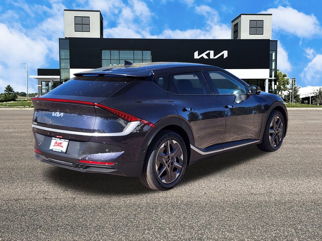 New 2025 Kia EV6 Light w/ Light LR Technology Package AWD/4WD image 5