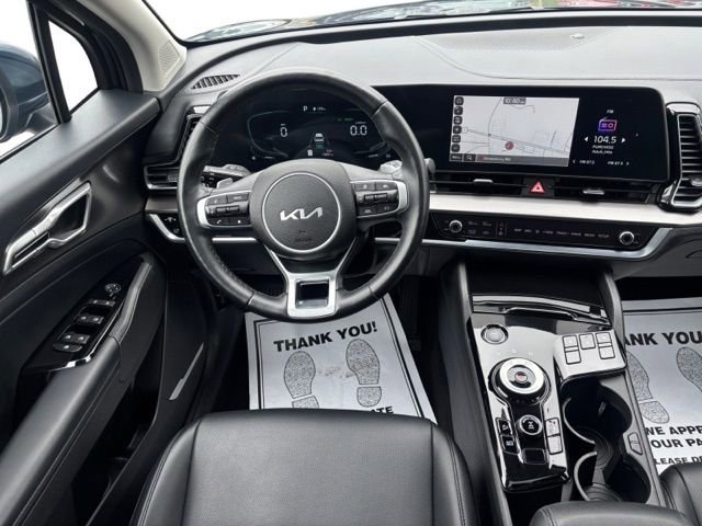 Used 2023 Kia Sportage EX w/ EX Premium Package AWD/4WD image 13
