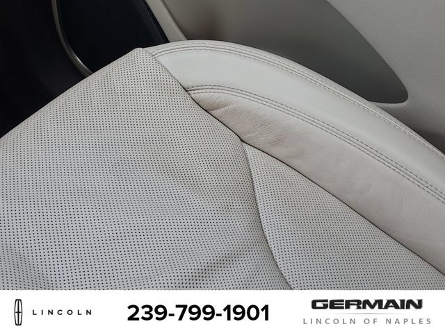 Used 2020 Lincoln Nautilus Reserve w/ Equipment Group 201A FWD image 29