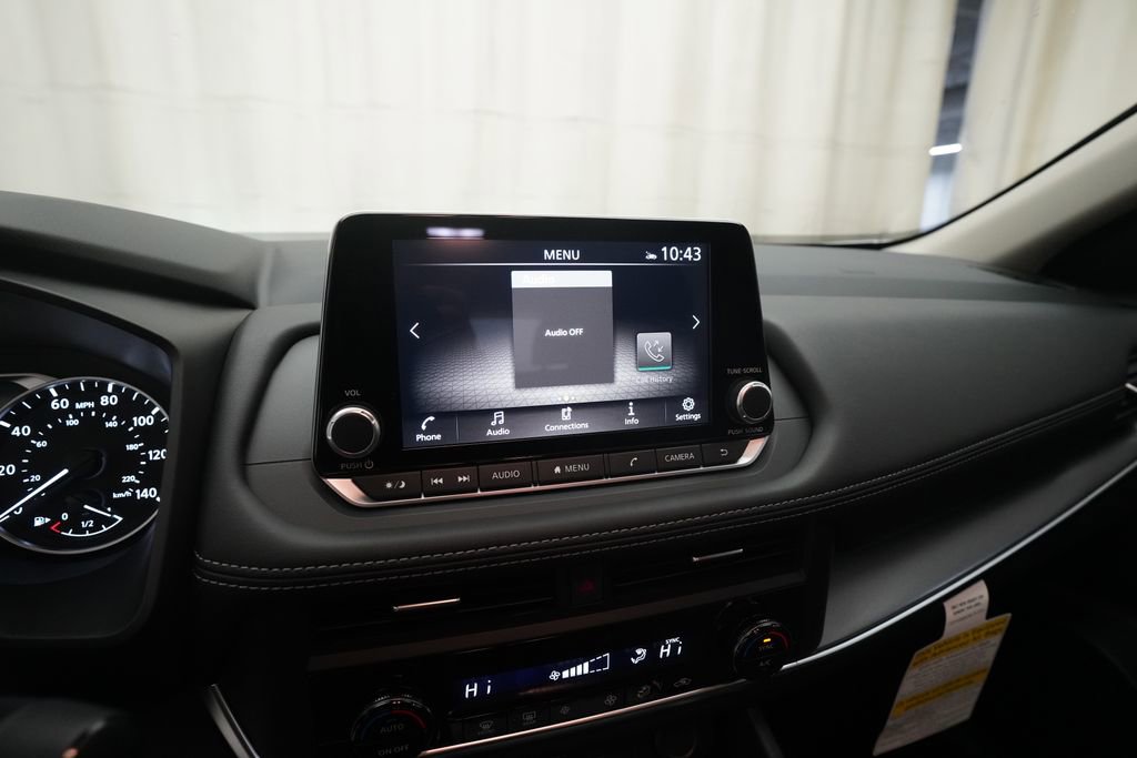 Used 2026 Nissan Rogue SV image 6