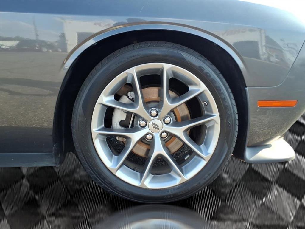 Used 2023 Dodge Challenger GT image 9