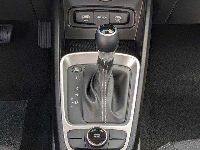 New 2025 Hyundai Venue SEL image 13