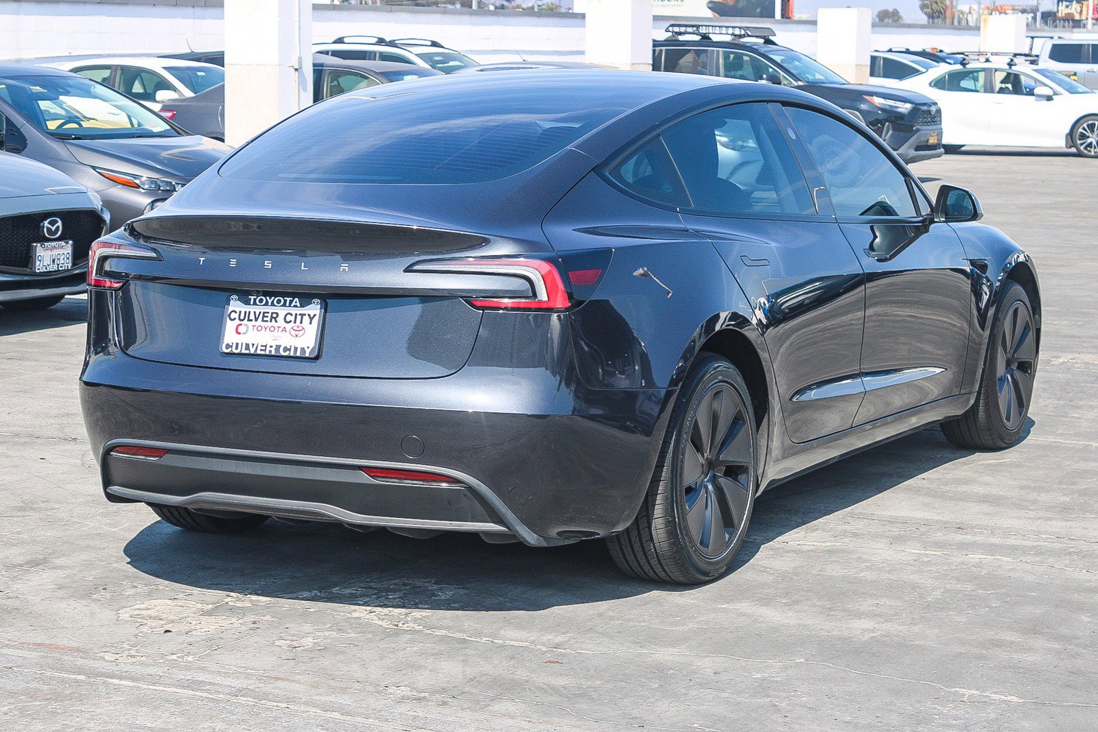 Used 2025 Tesla Model 3 Long Range image 9