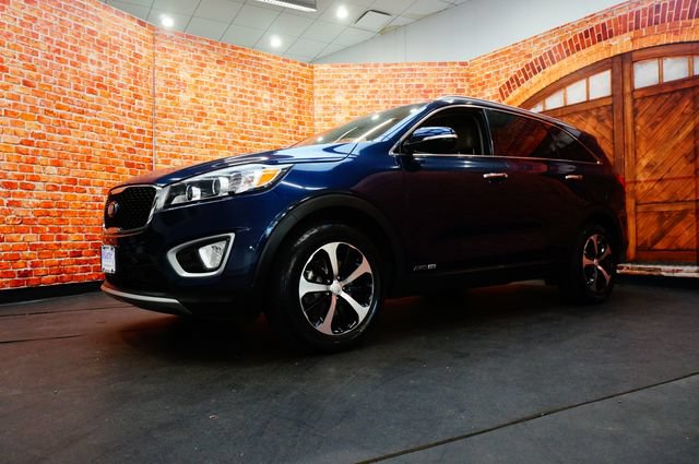 Used 2018 Kia Sorento EX AWD/4WD image 3
