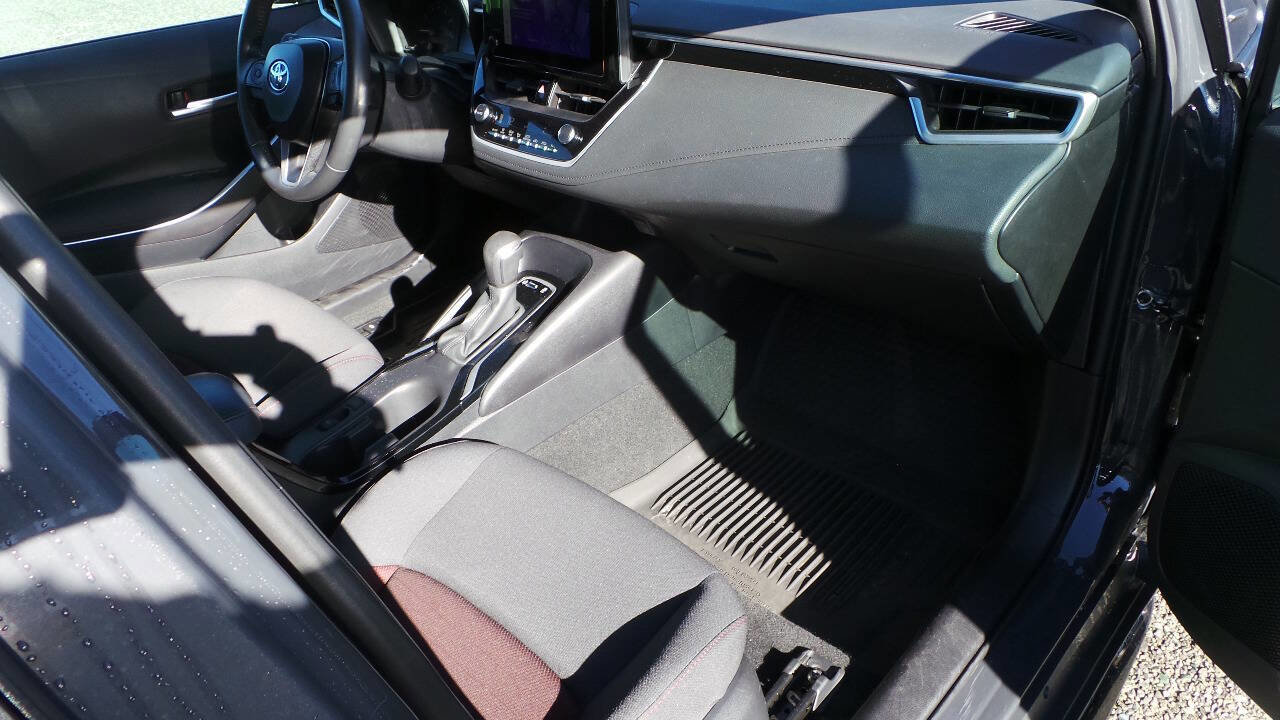 Used 2024 Toyota Corolla SE image 15