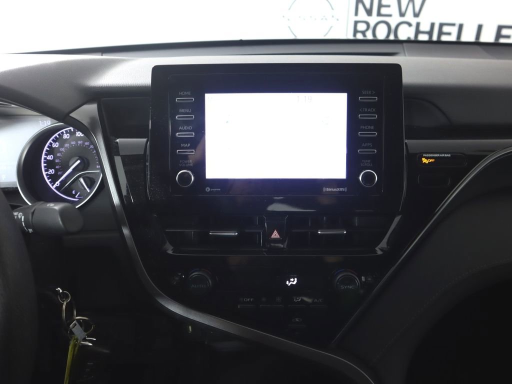 Used 2023 Toyota Camry LE image 14