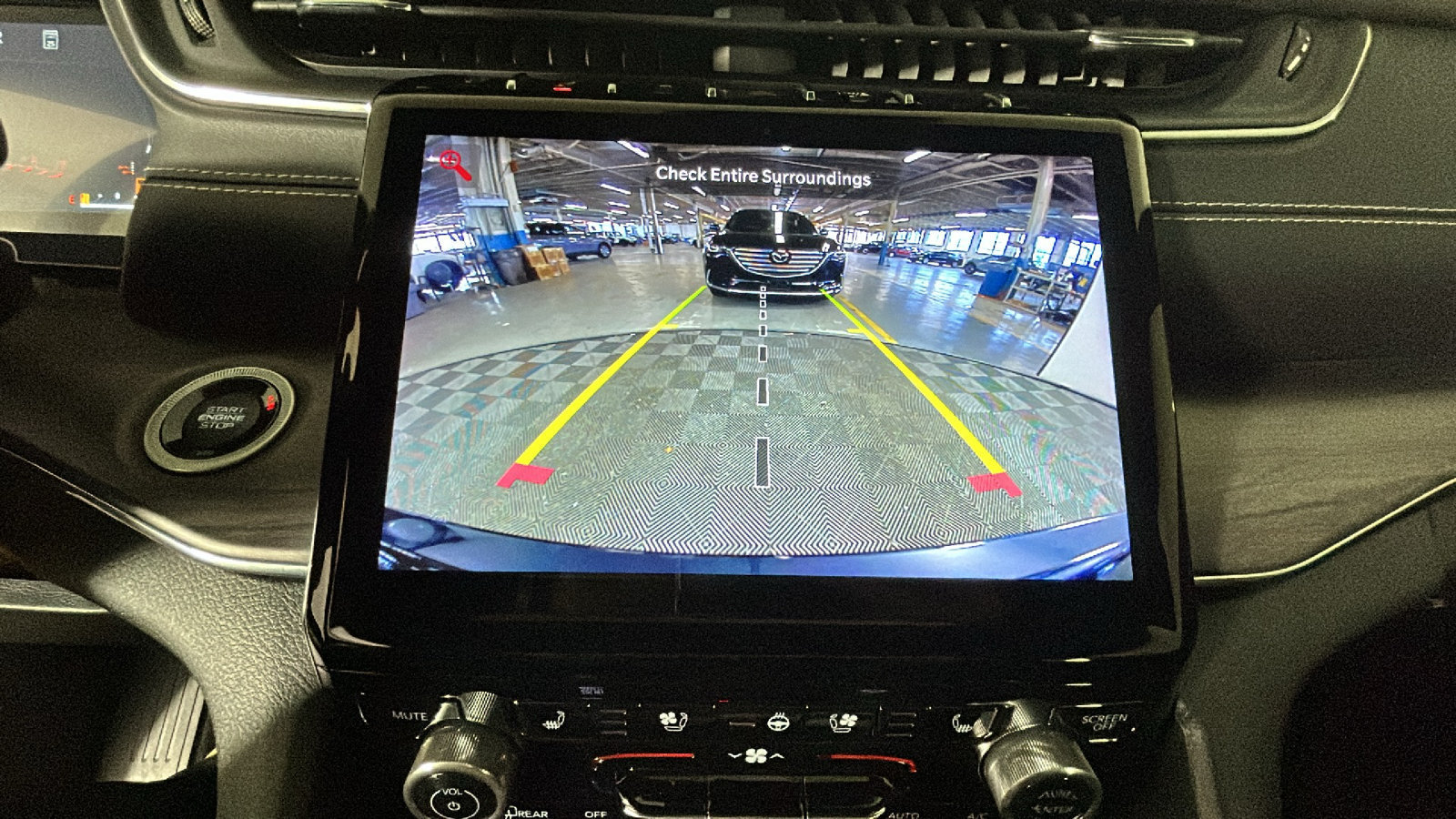 Used 2023 Jeep Grand Cherokee Overland w/ Luxury Tech Group IV AWD/4WD image 30
