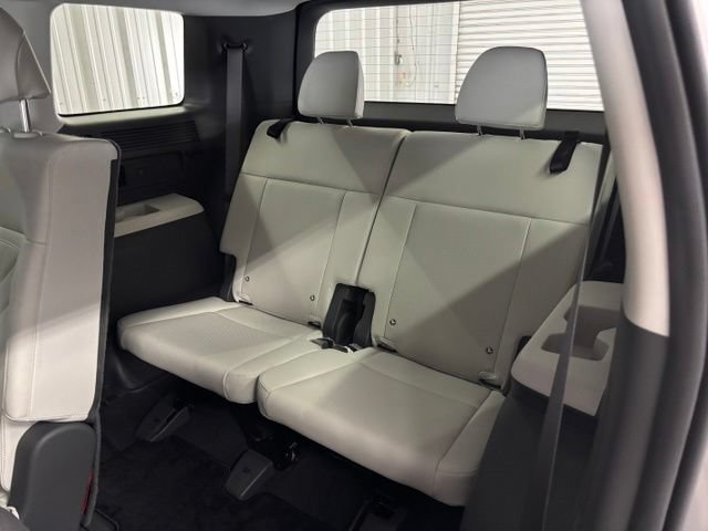 Used 2026 Hyundai Santa Fe SEL FWD image 13