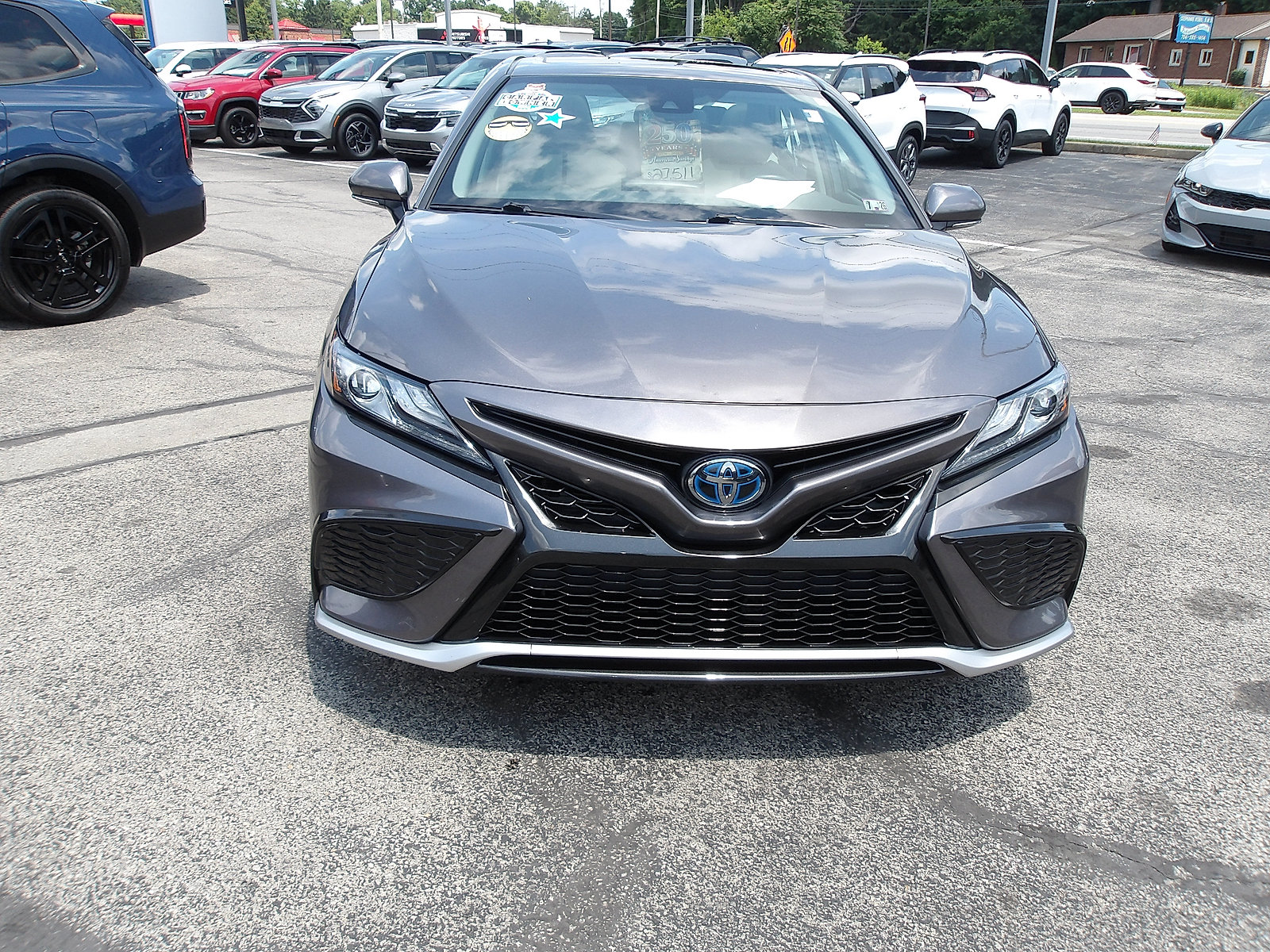 Used 2023 Toyota Camry XSE w/ Cold Weather Package FWD image 2