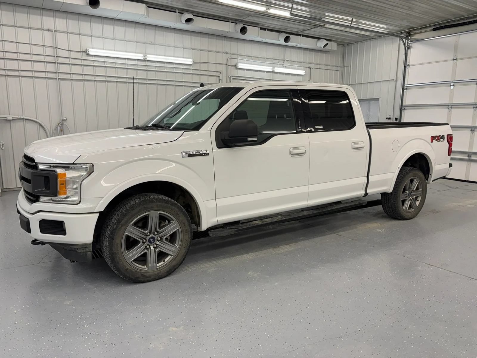 Used 2019 Ford F150 XLT w/ Equipment Group 302A Luxury AWD/4WD image 14