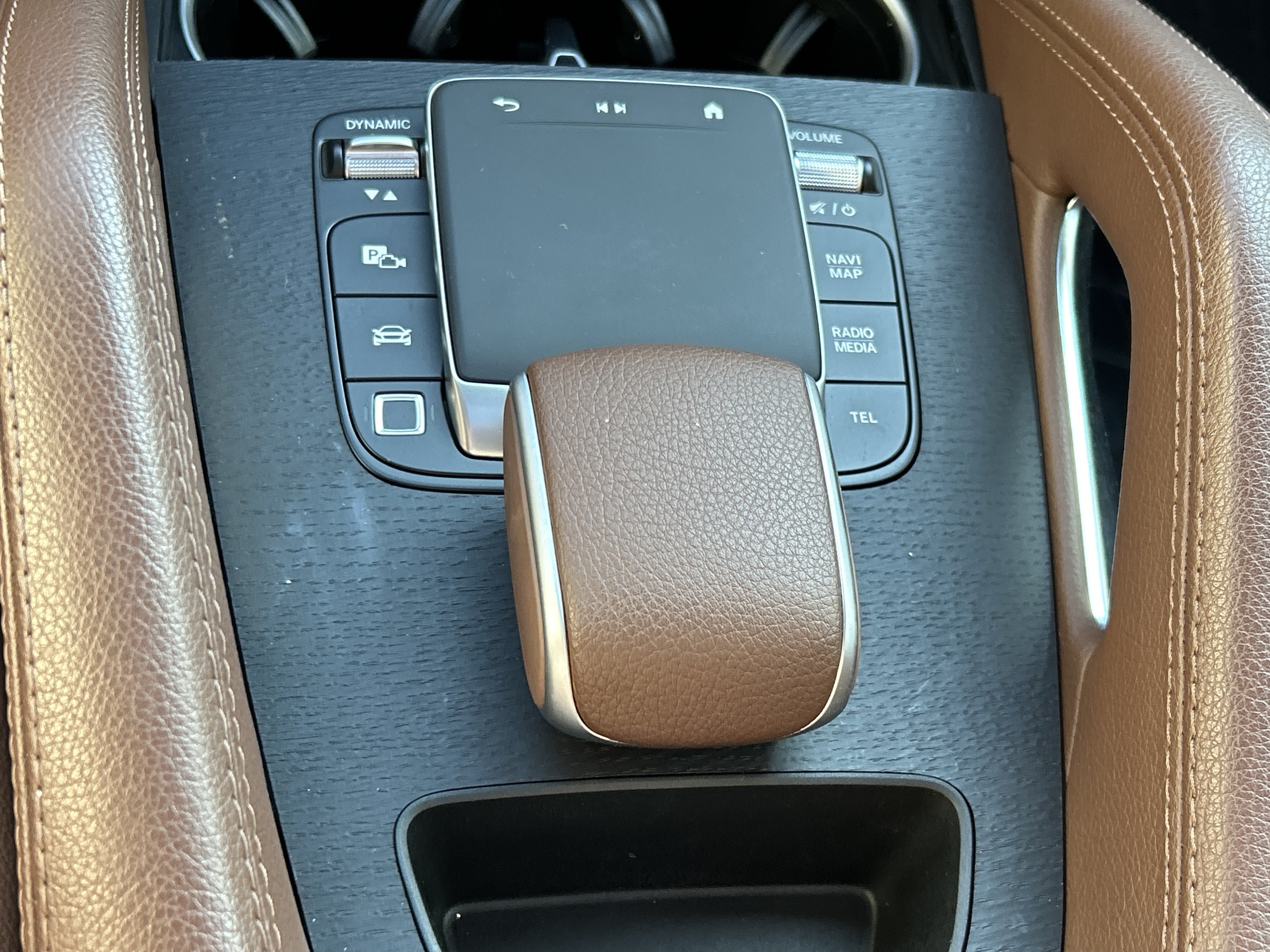 Certified 2025 Mercedes-Benz GLE 450e 4MATIC image 44