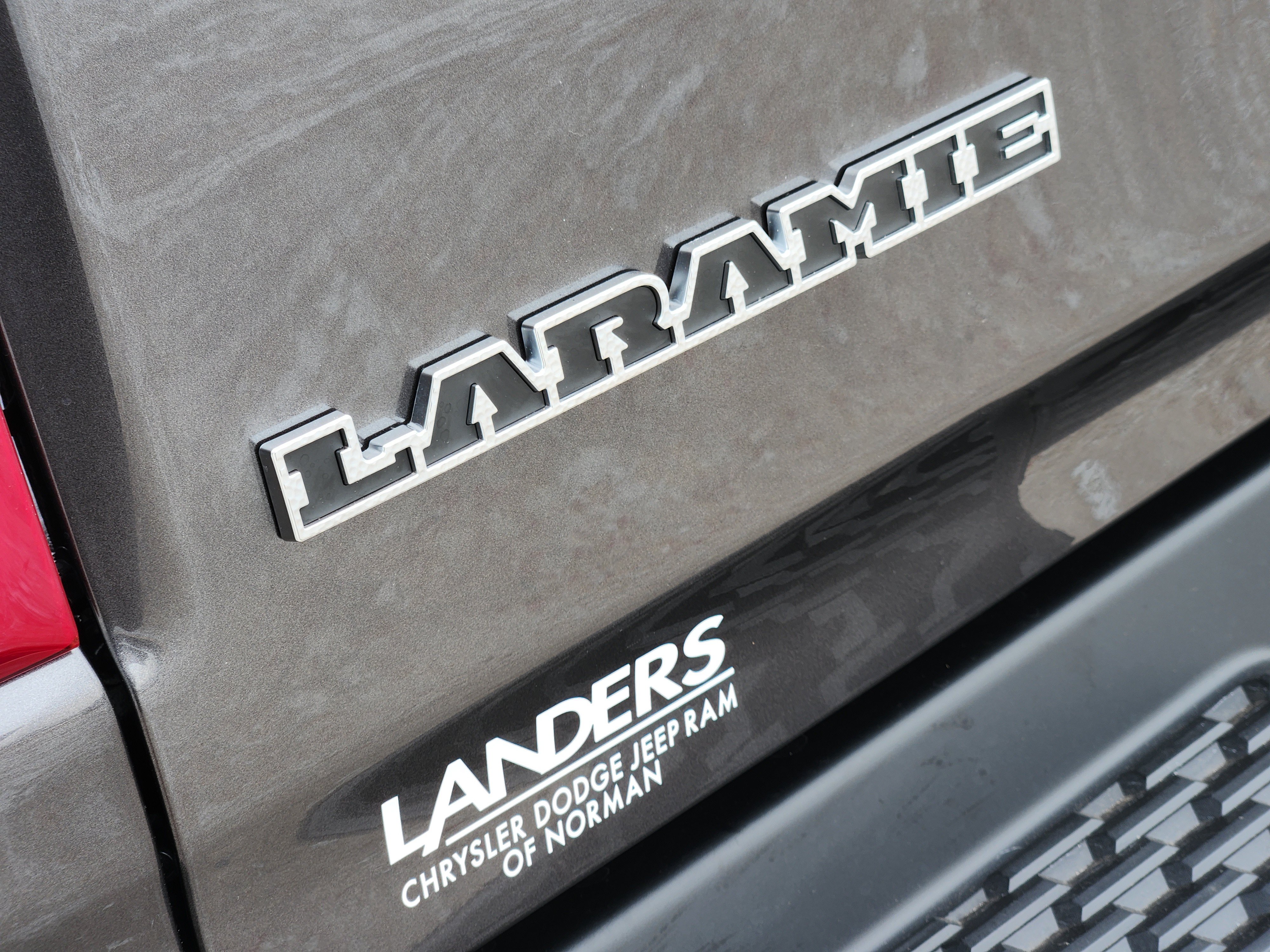 New 2027 RAM 1500 Laramie w/ Laramie Southwest Edition AWD/4WD image 9