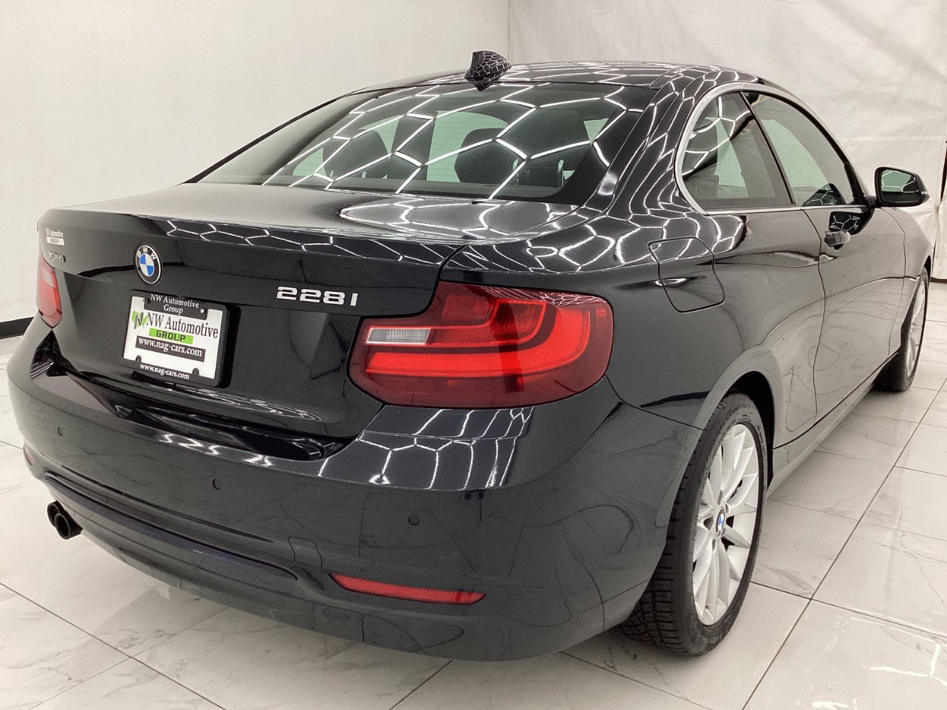 Used 2016 BMW 228i xDrive Coupe AWD/4WD image 9