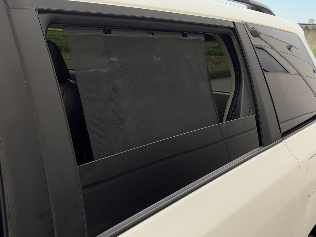 Certified 2017 Toyota Sienna Limited Premium AWD/4WD image 28
