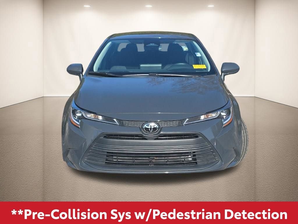 Used 2024 Toyota Corolla LE image 13