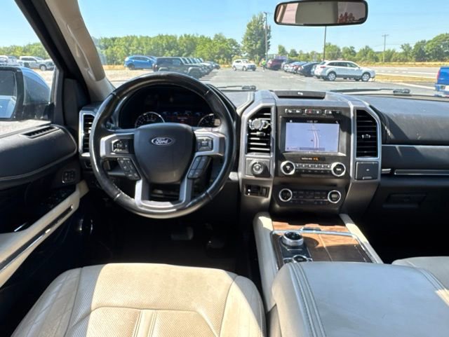 Used 2019 Ford Expedition Max Platinum AWD/4WD image 19