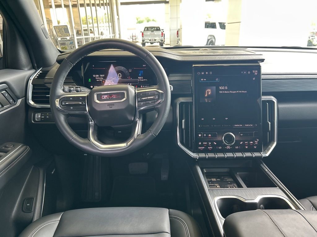 Used 2024 GMC Acadia Elevation w/ Luxury Package image 15