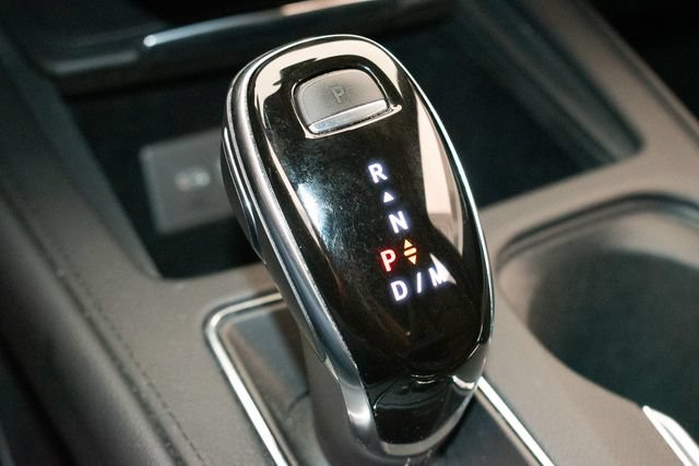 Used 2021 Cadillac XT4 Sport AWD/4WD image 32