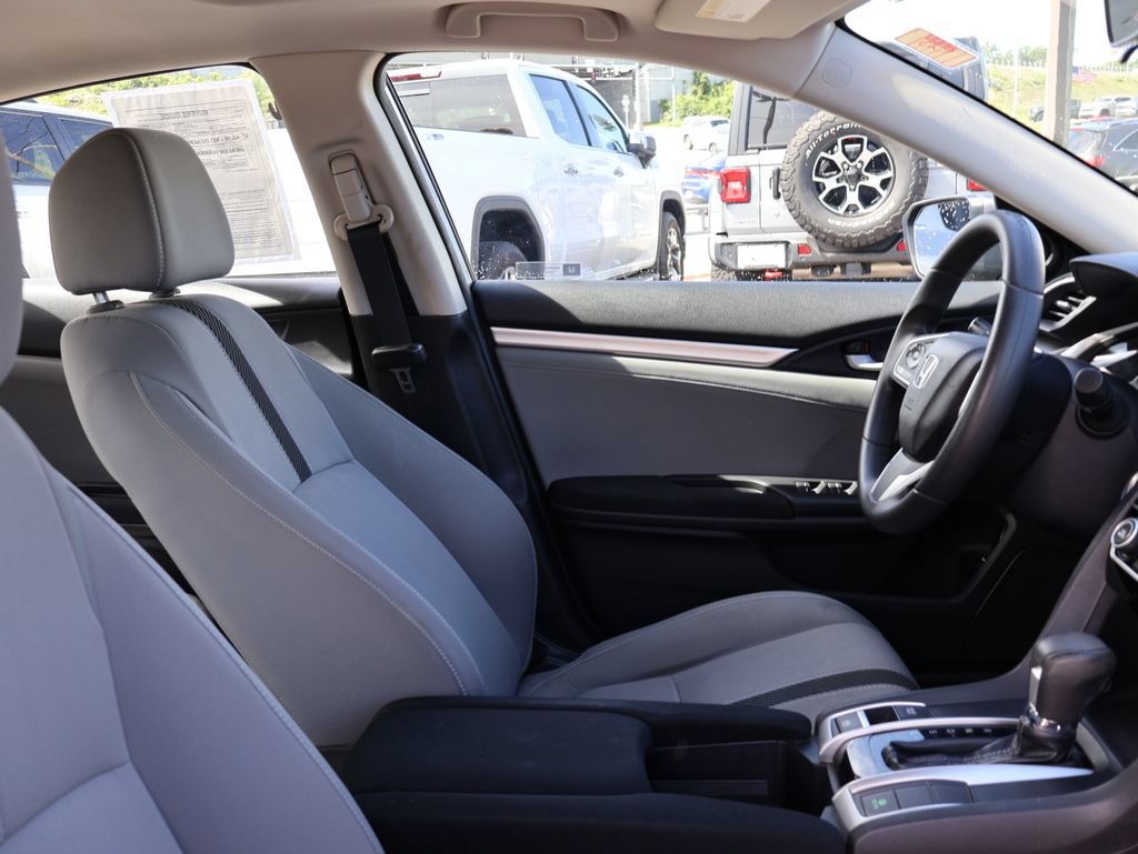 Certified 2018 Honda Civic EX image 8