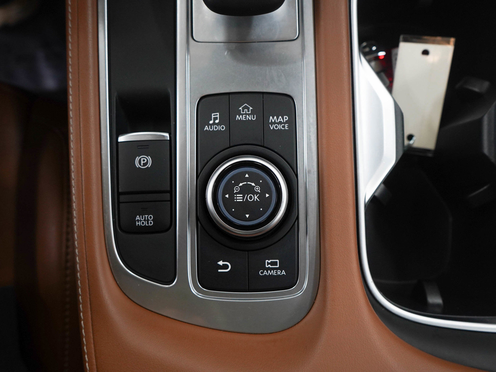 Used 2024 INFINITI QX60 Sensory image 29