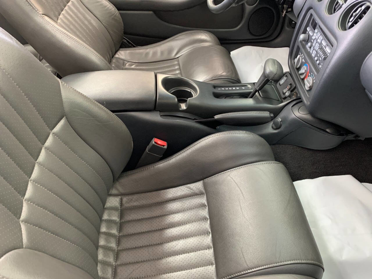 Used 1999 Pontiac Firebird Convertible image 12