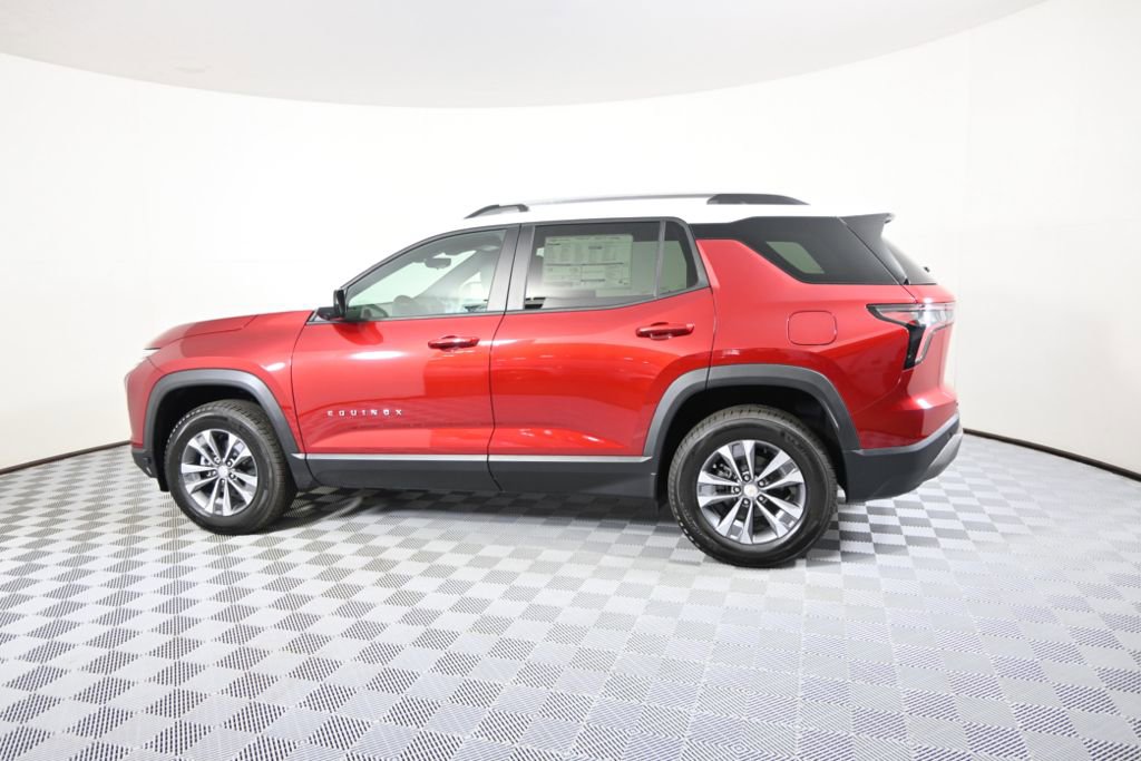 New 2026 Chevrolet Equinox LT w/ Convenience Package II image 3