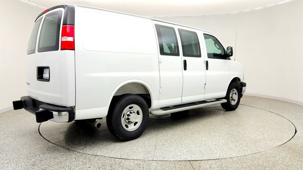 Used 2025 Chevrolet Express 2500 w/ Driver Convenience Package RWD image 5