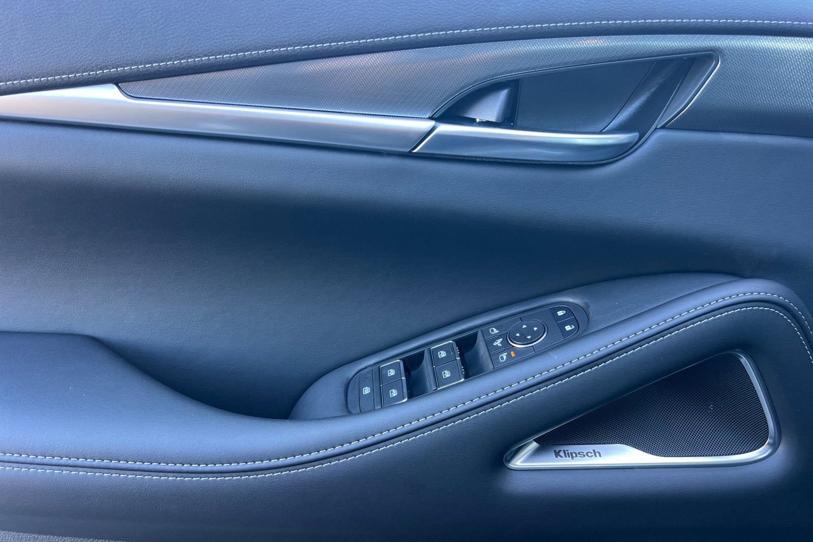 New 2026 INFINITI QX60 Luxe w/ Cargo Package image 10