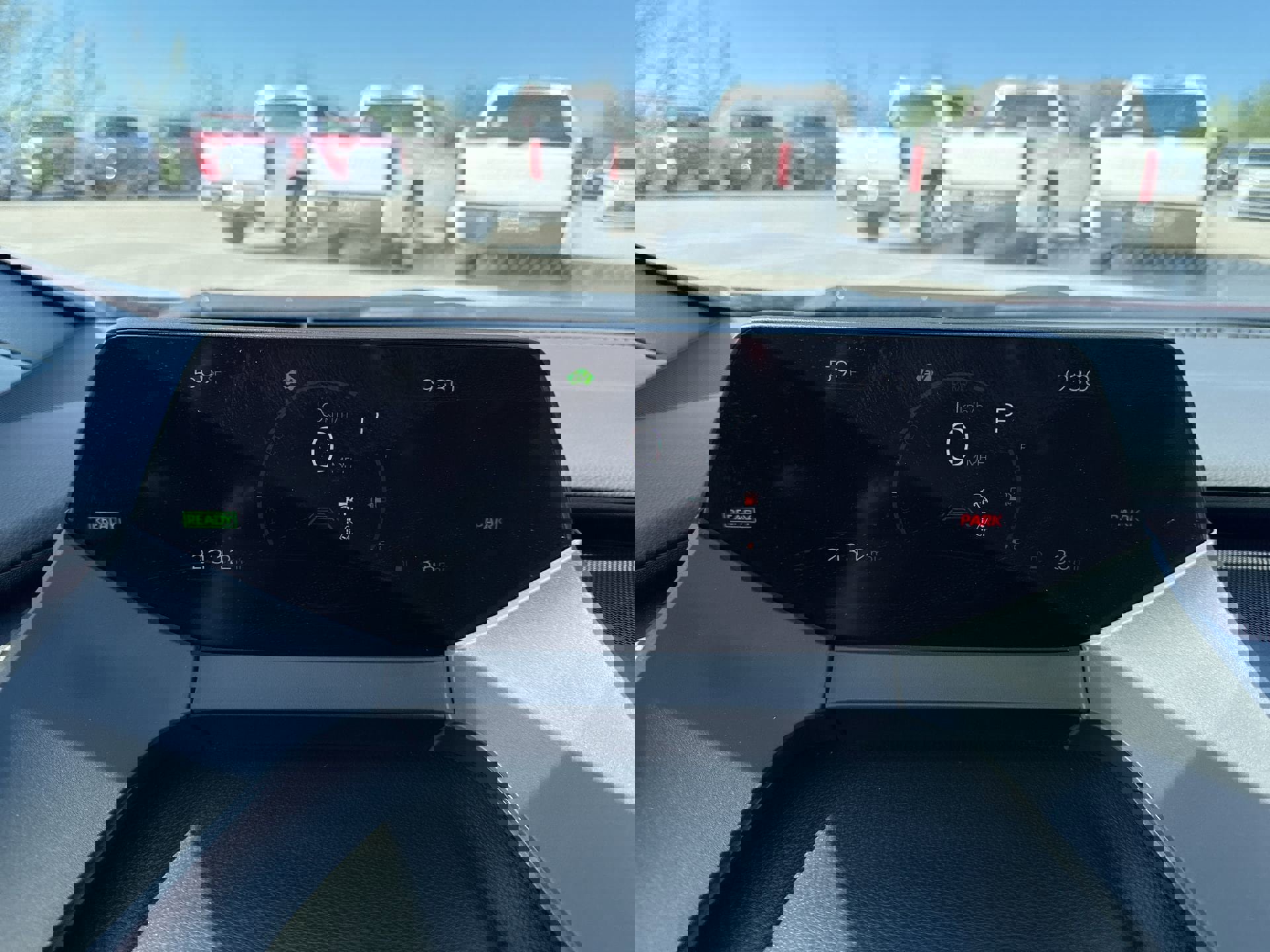 Used 2024 Toyota Prius LE FWD image 10