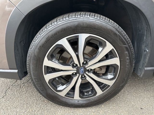 Certified 2023 Subaru Forester Limited AWD/4WD image 36