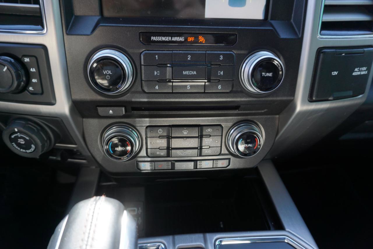 Used 2018 Ford F150 Platinum w/ Equipment Group 701A Luxury image 21