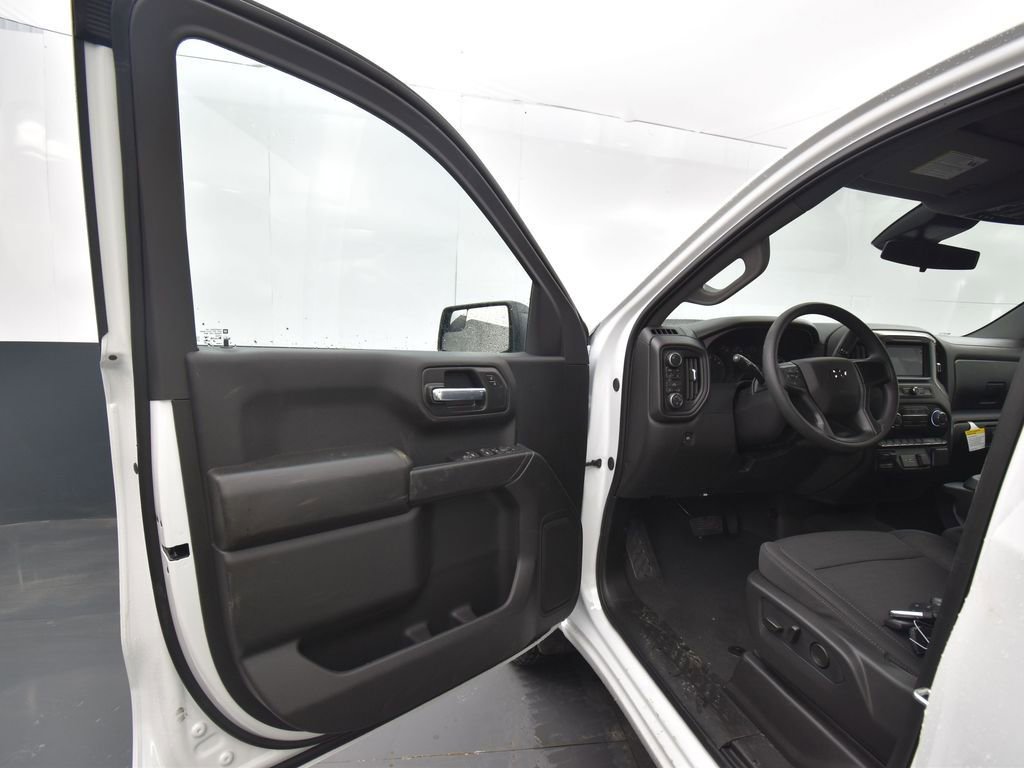 New 2026 Chevrolet Silverado 1500 Custom Trail Boss AWD/4WD image 8