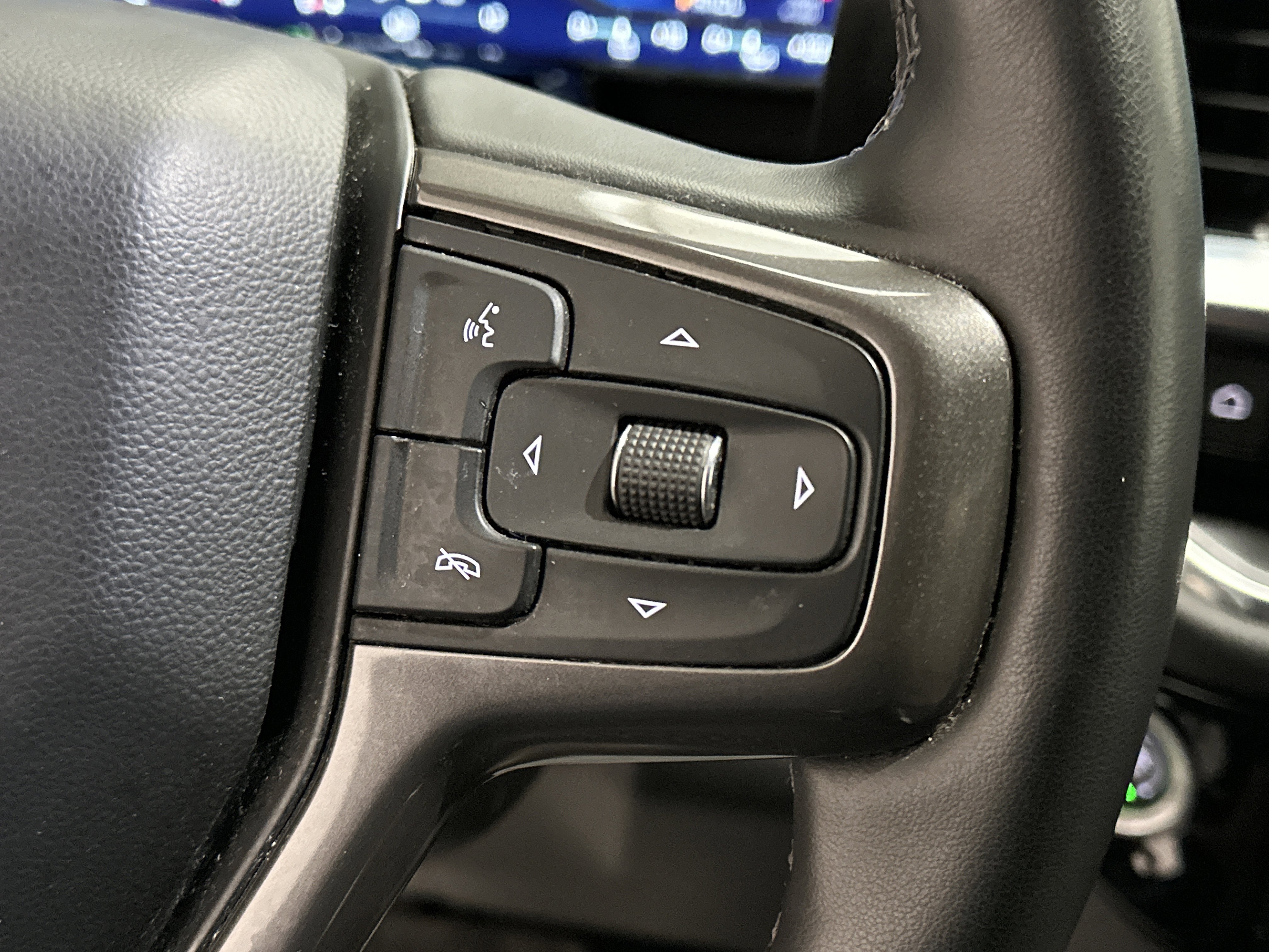 Used 2024 Chevrolet Silverado 2500 High Country w/ Technology Package image 35