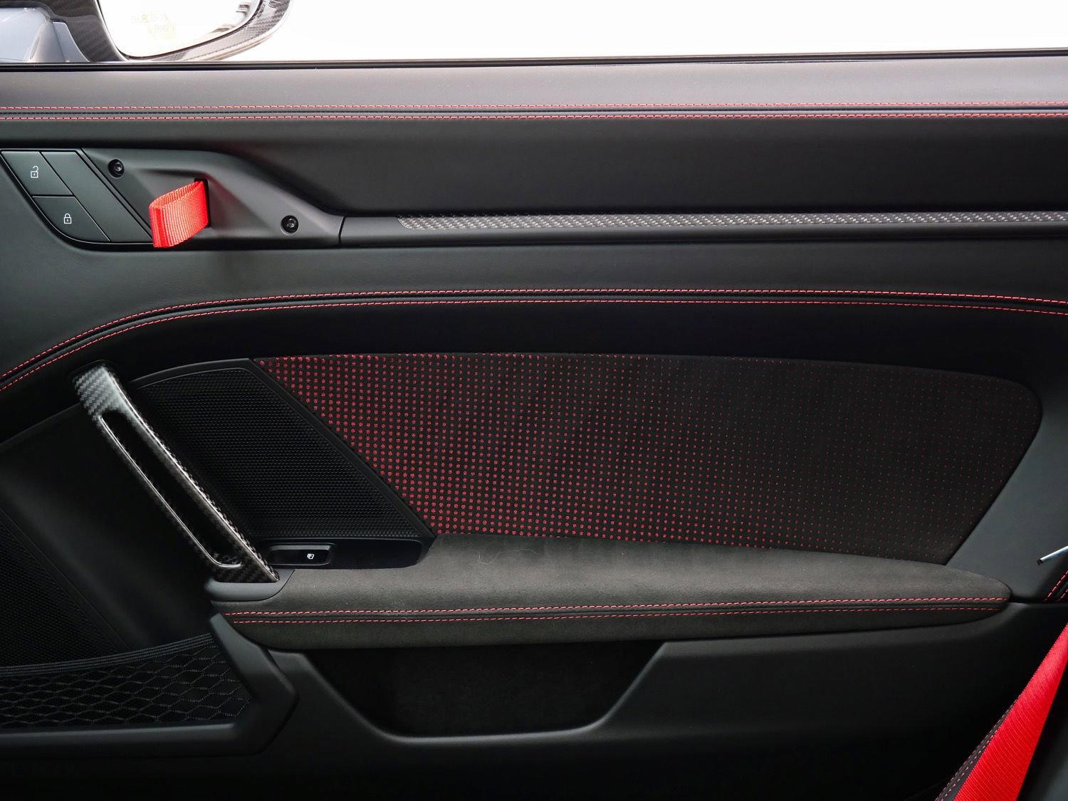 Used 2025 Porsche 911 GT3 RS image 21