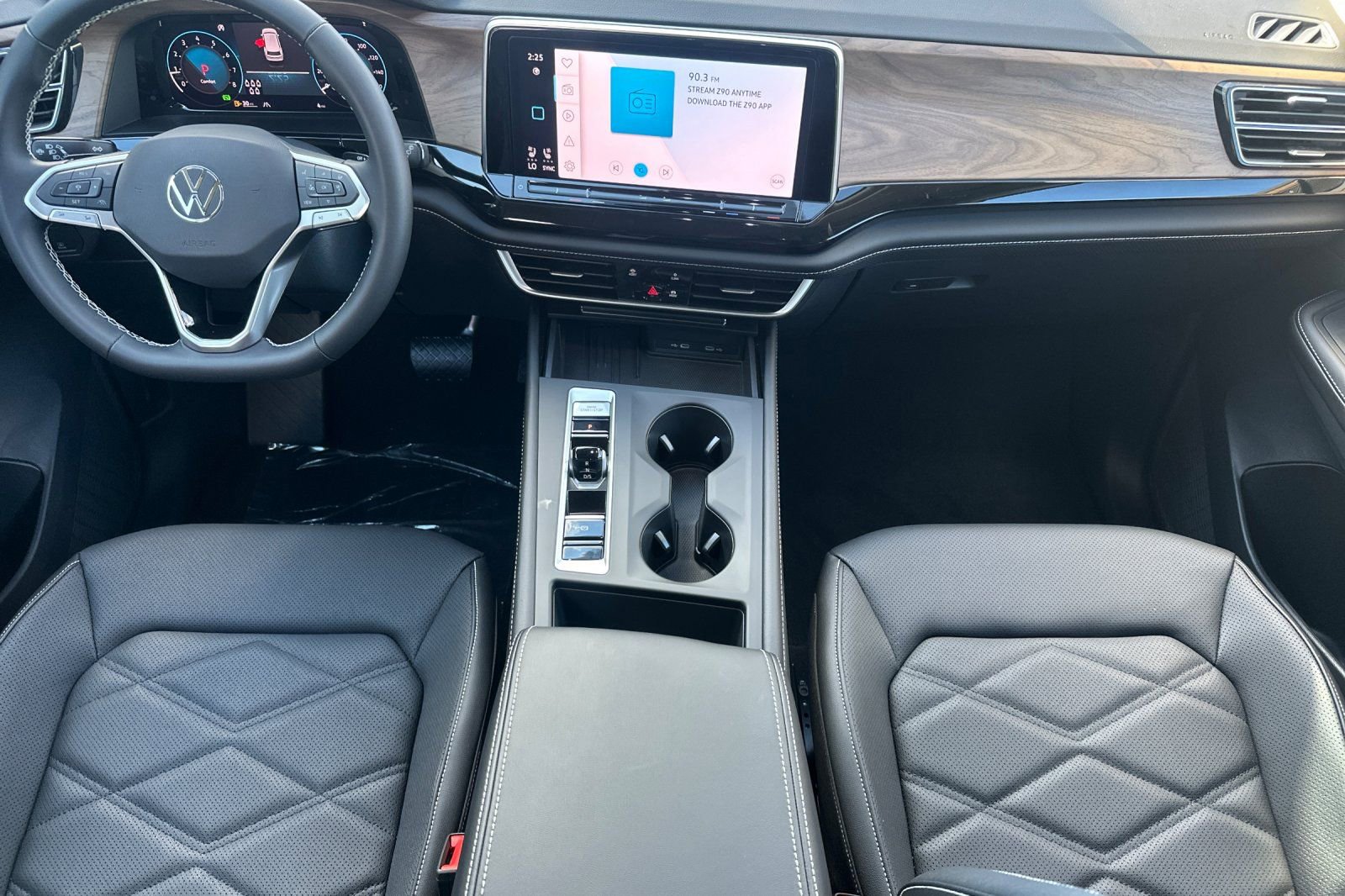 New 2026 Volkswagen Atlas SE FWD image 13