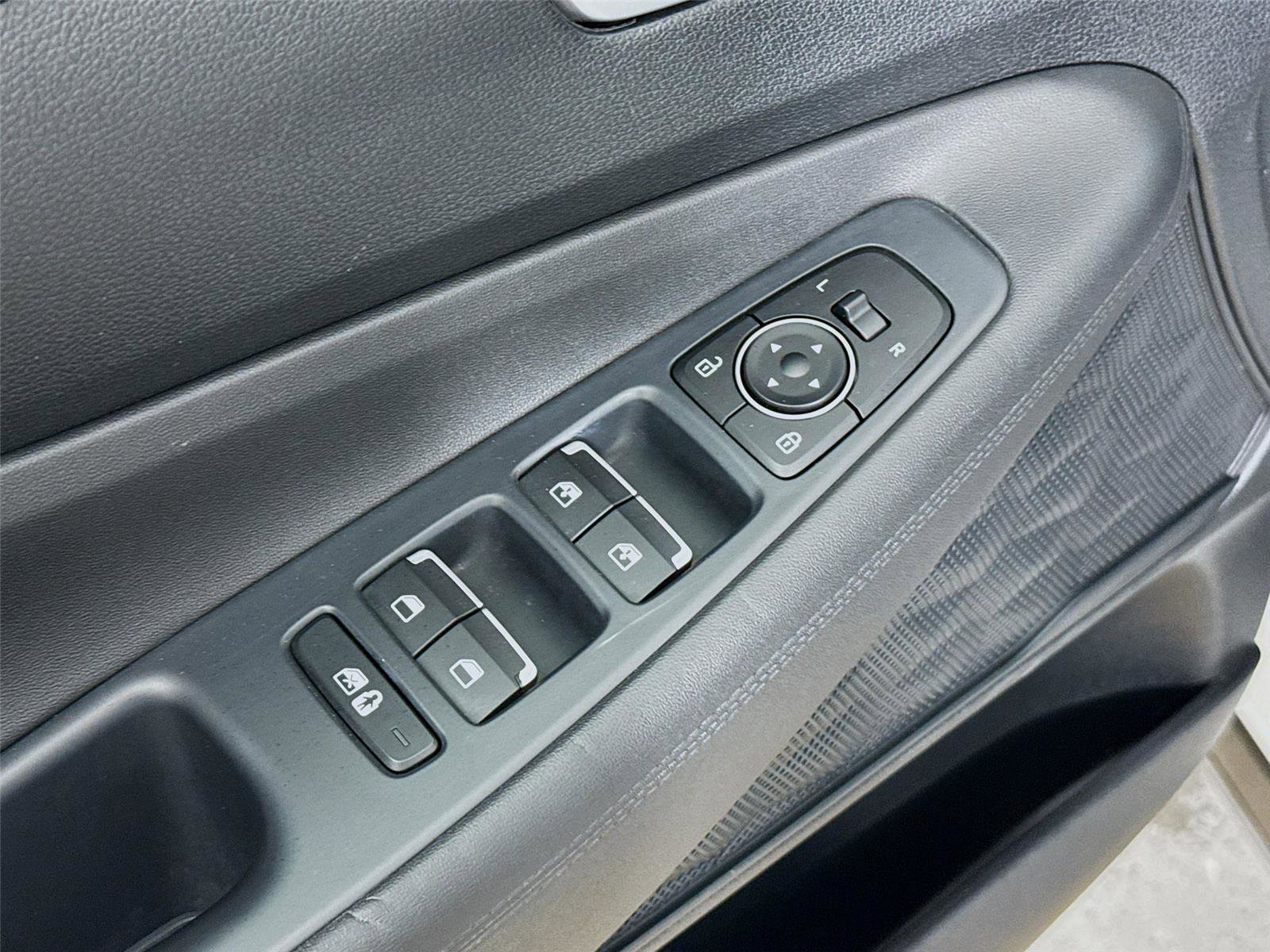 Used 2022 Hyundai Santa Fe SEL AWD/4WD image 20