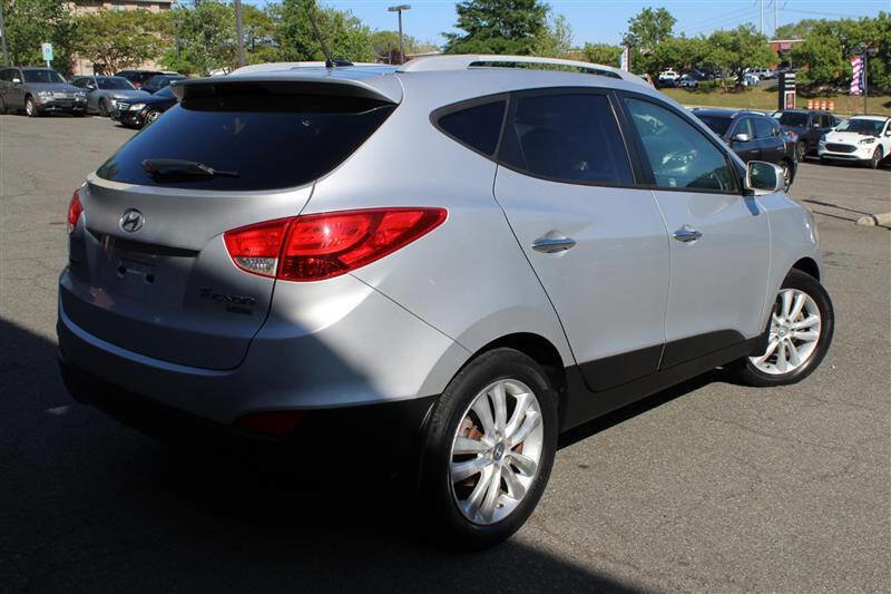 Used 2012 Hyundai Tucson Limited FWD image 5