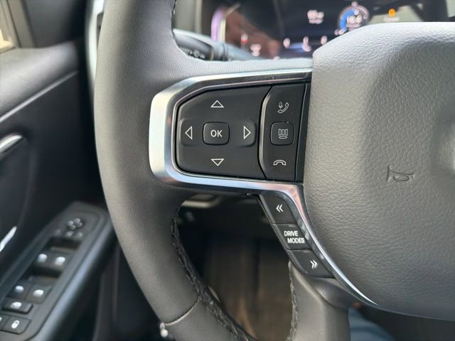 Used 2025 RAM 1500 Big Horn AWD/4WD image 13