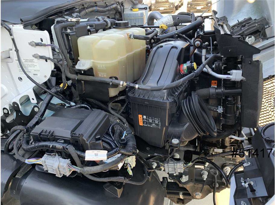 Used 2021 Ford F650 2WD Crew Cab Super Duty image 19