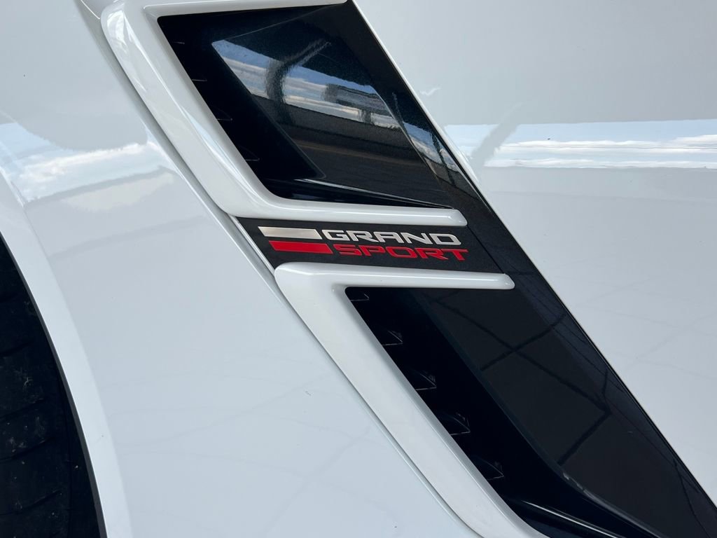 Used 2019 Chevrolet Corvette Grand Sport image 10