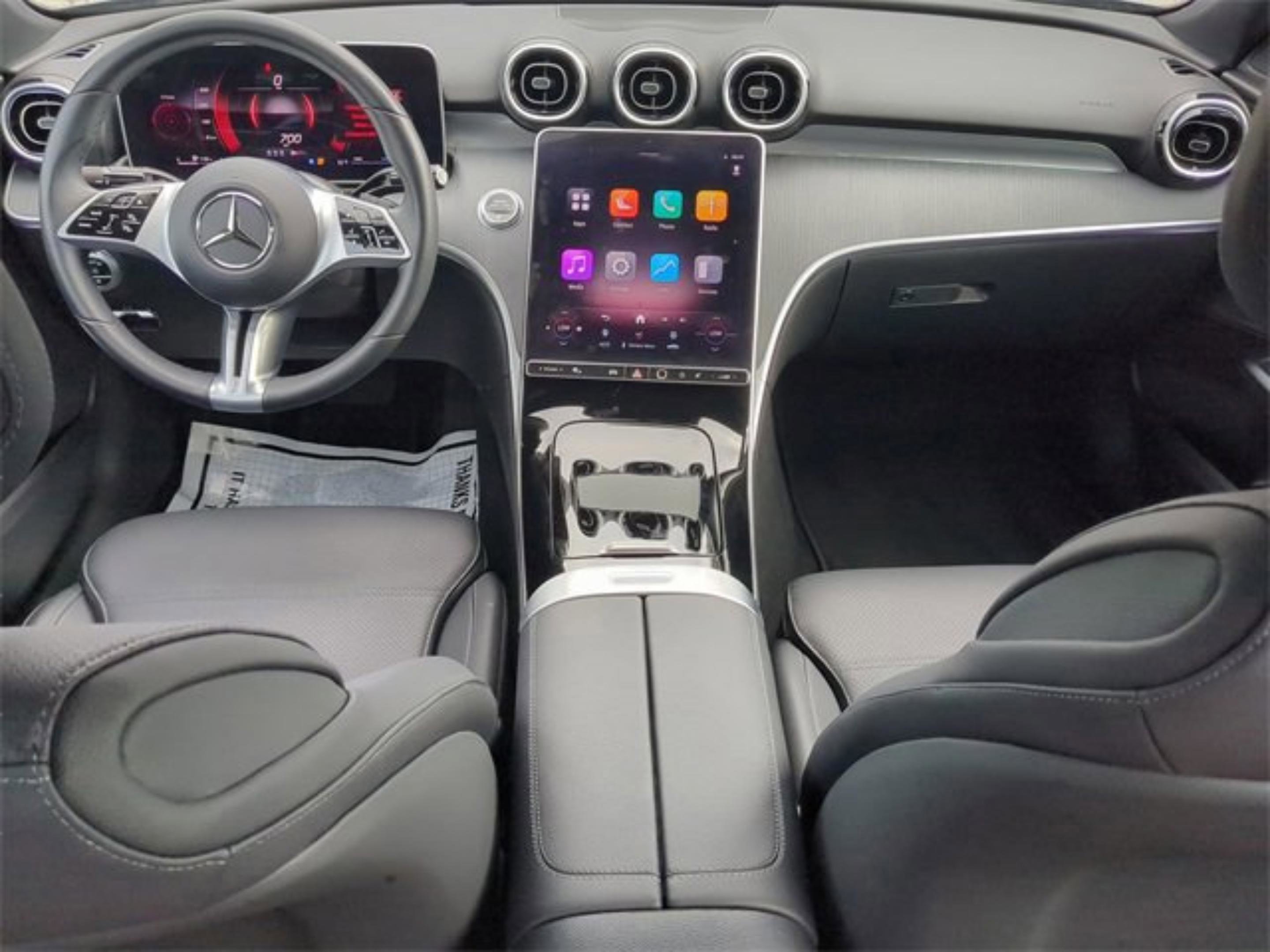 Used 2025 Mercedes-Benz C 300 Sedan image 36