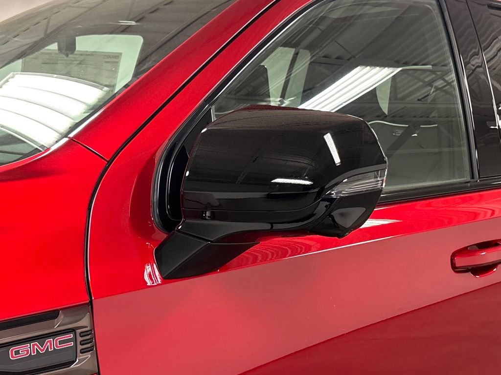 New 2026 GMC Yukon XL AT4 Ultimate w/ LPO, Floor Liner Package image 10