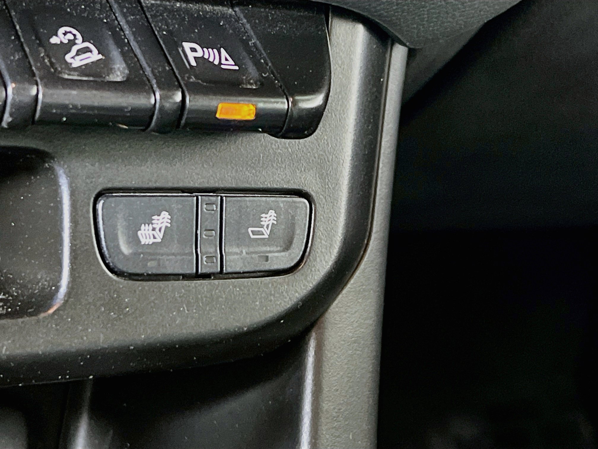 Used 2021 Chevrolet Colorado Z71 AWD/4WD image 19