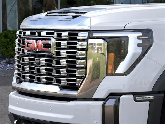 New 2026 GMC Sierra 2500 Denali w/ Denali Reserve Package image 13