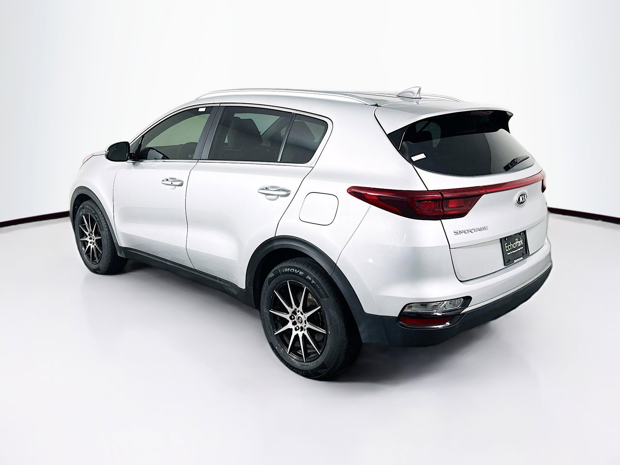 Used 2020 Kia Sportage EX image 5