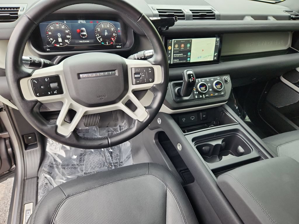 Used 2022 Land Rover Defender 90 X-Dynamic S AWD/4WD image 4
